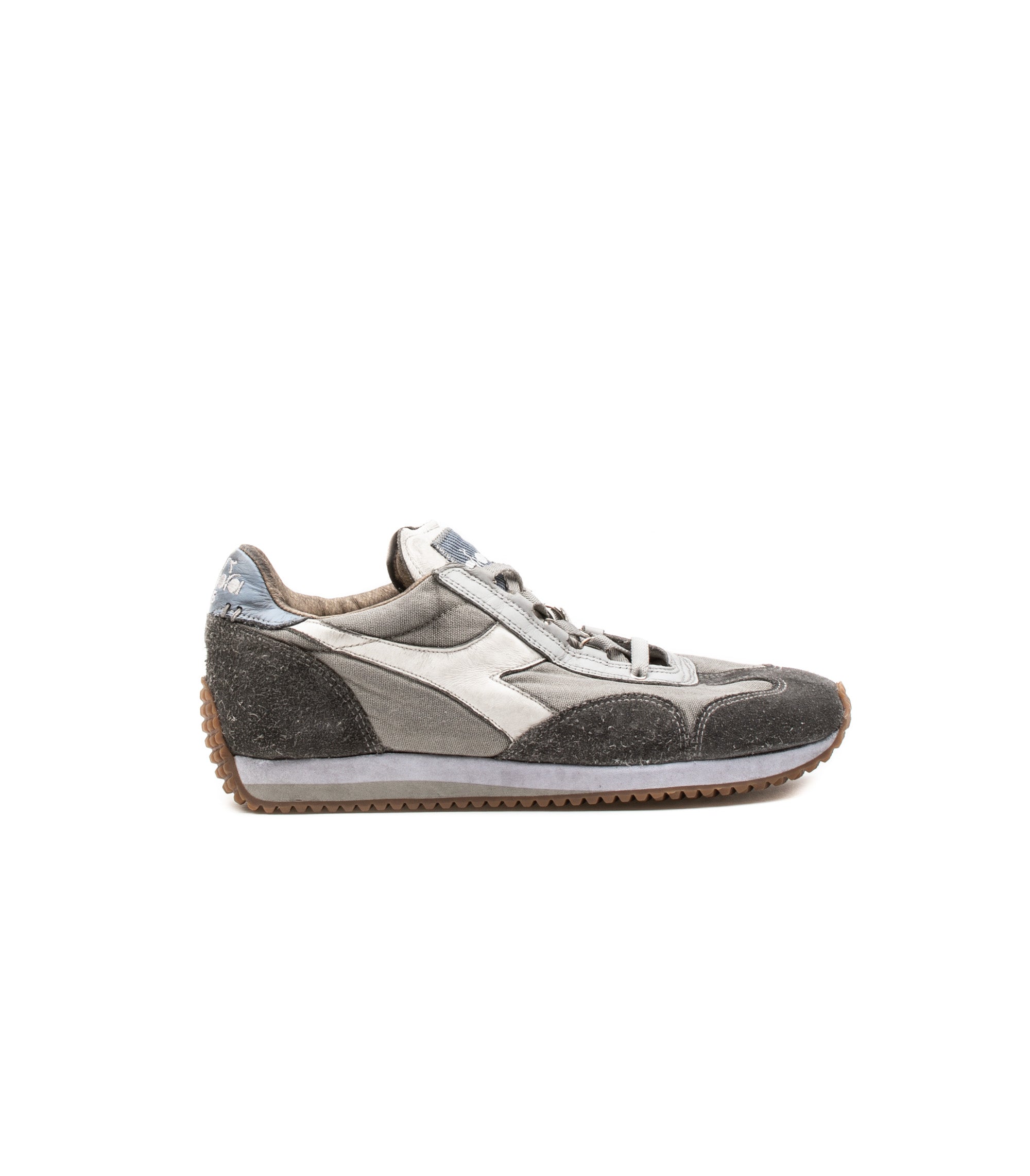 Negozi diadora heritage best sale milano