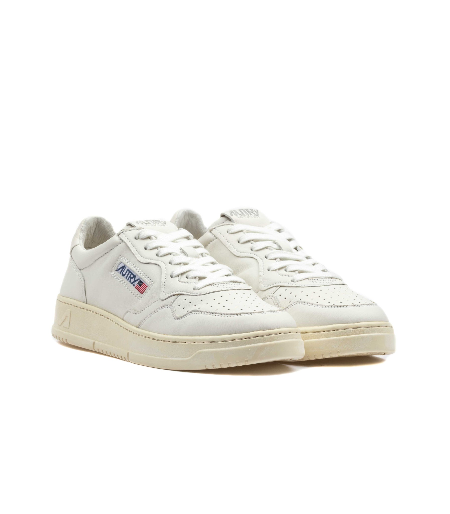 Autry Medalist Low Capra Goat White