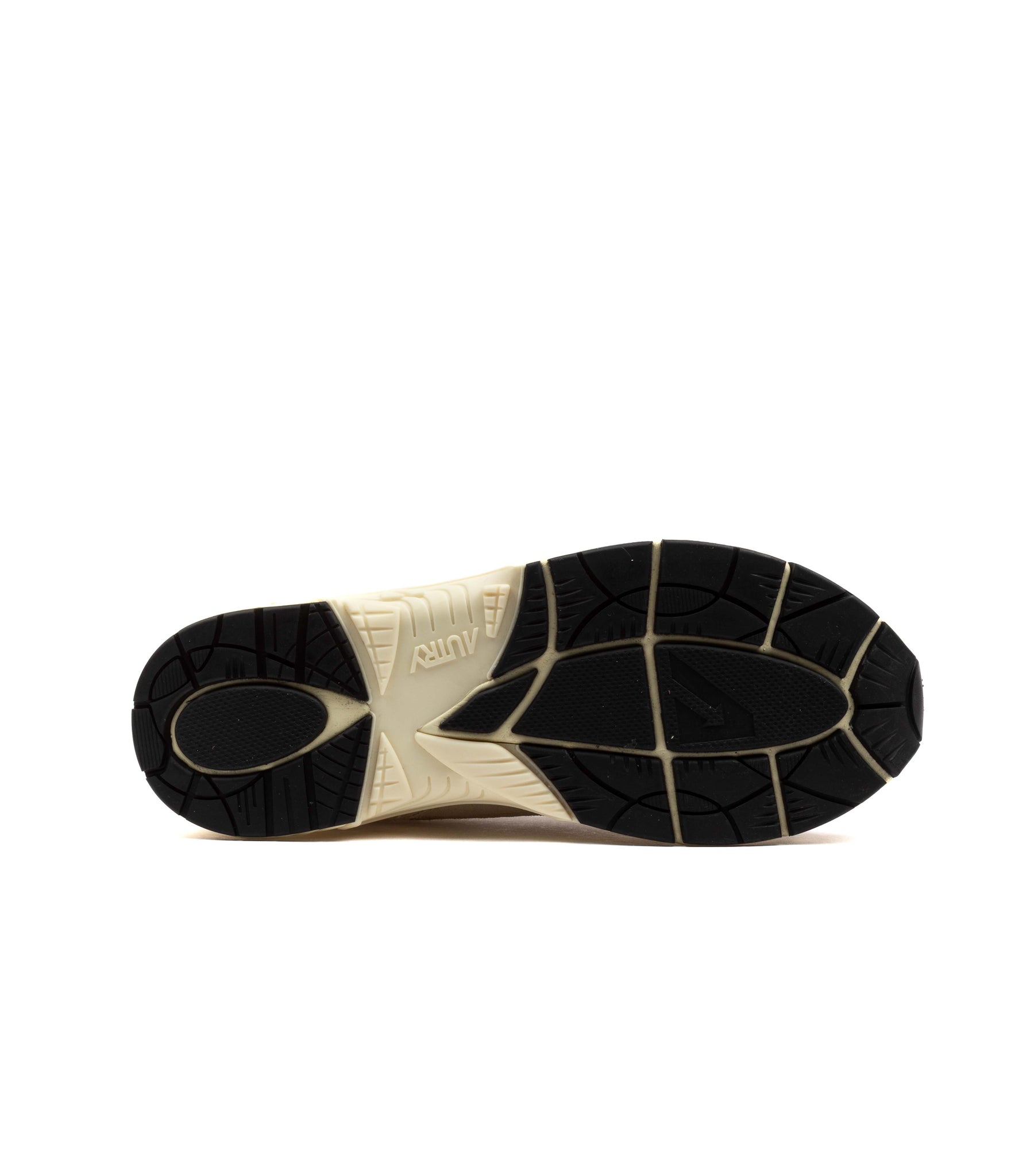 Autry Hyperway Low Man Suede Mesh Sand