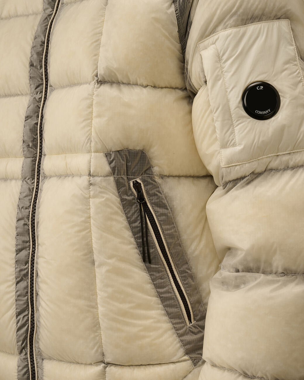 C.P. Company Medium Jacket In Dd-Shell Piumino