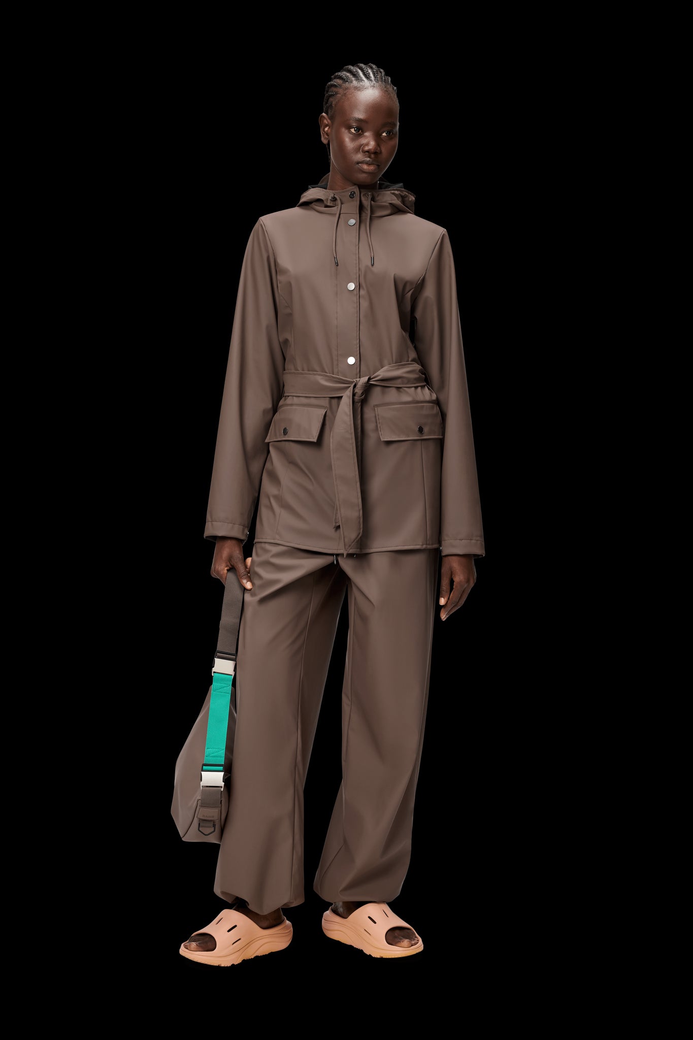 Rains Curve Short Jacket Marrone