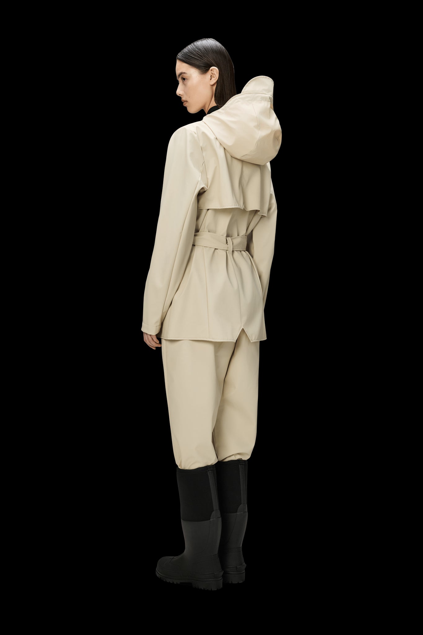 Rains Curve Short Jacket Crema