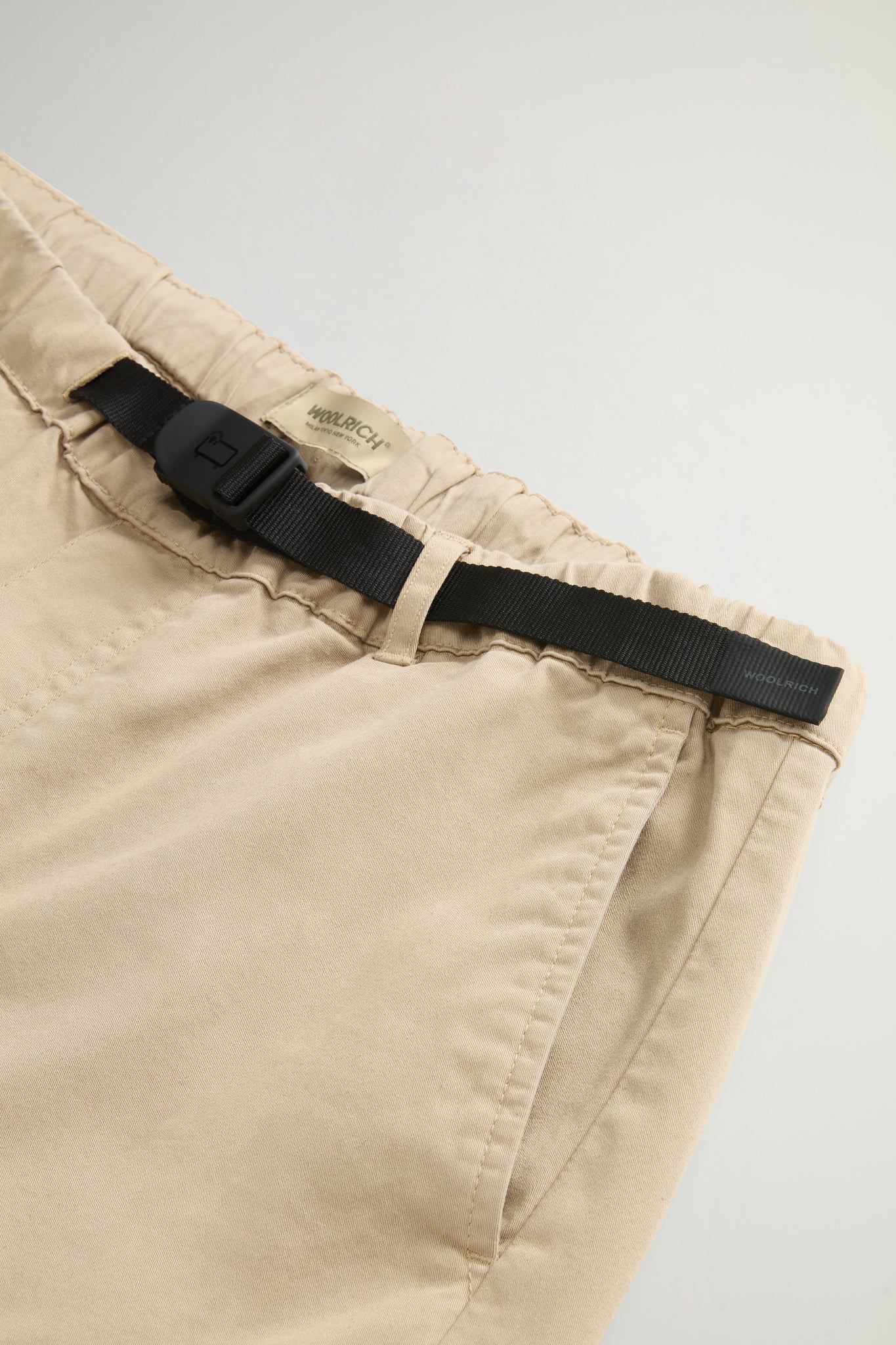Pantaloni Cargo Tinti In Capo Woolrich Beige