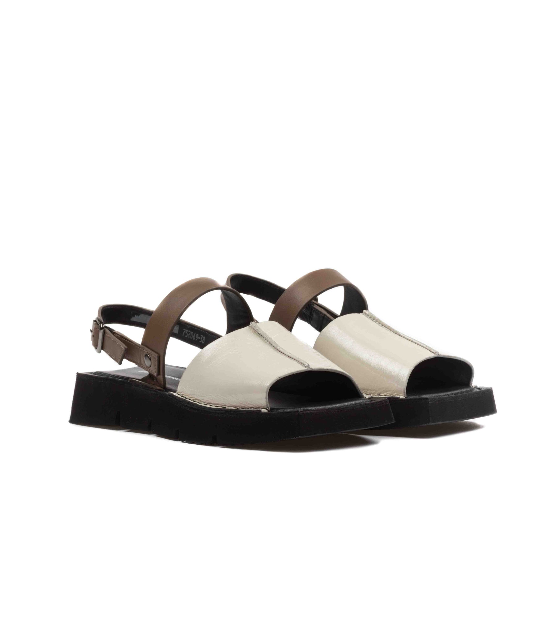 Yuko Imanishi Koto Patent White